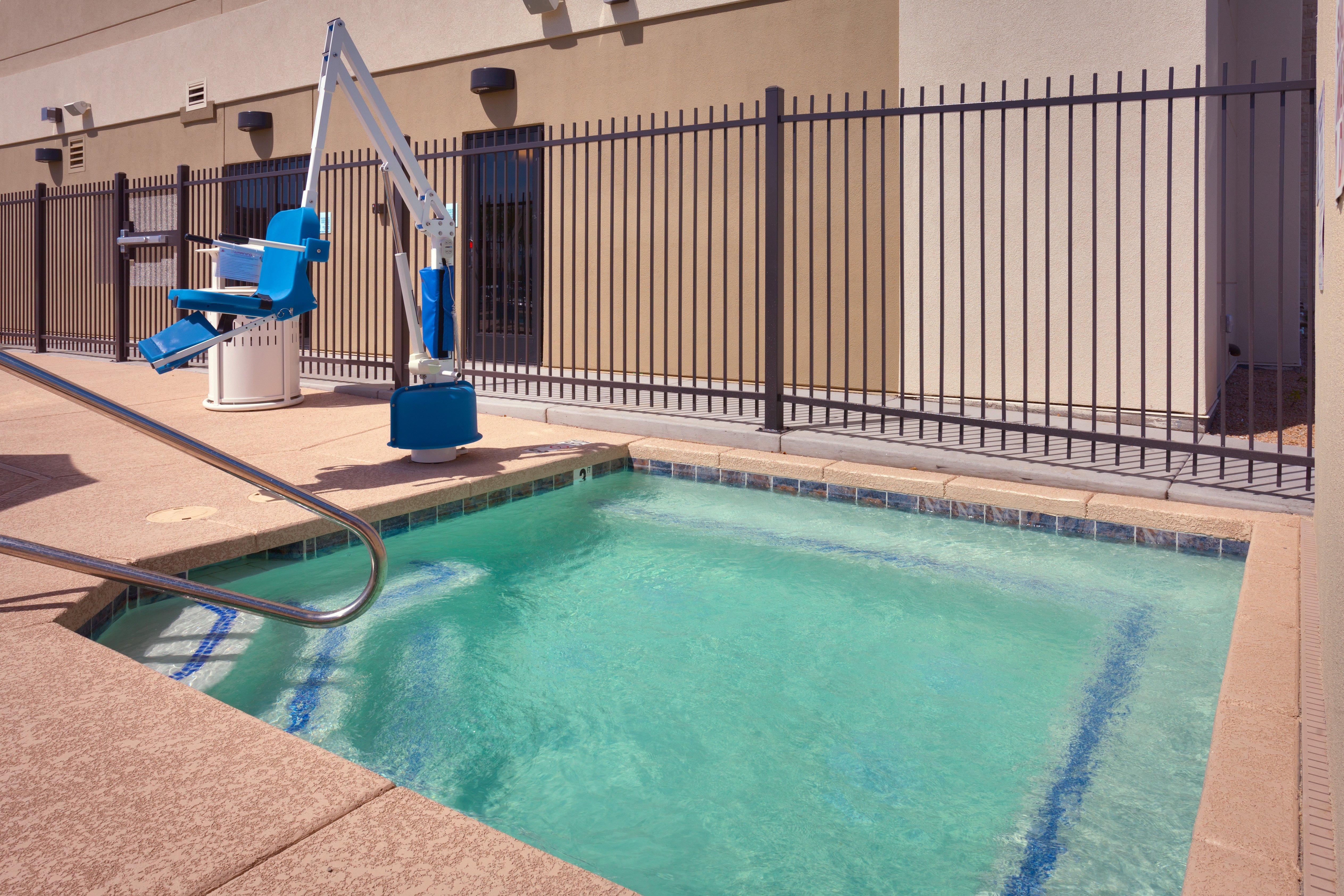 Holiday Inn Express & Suites Phoenix West - Buckeye By Ihg Buitenkant foto