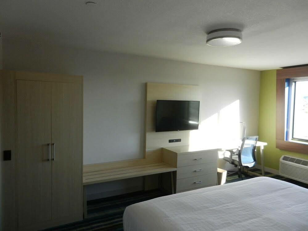 Holiday Inn Express & Suites Phoenix West - Buckeye By Ihg Buitenkant foto